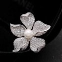 Elegant brooch with artificial pearl and crystals Silver Elegant brooch with artificial pearl and crystals Silver