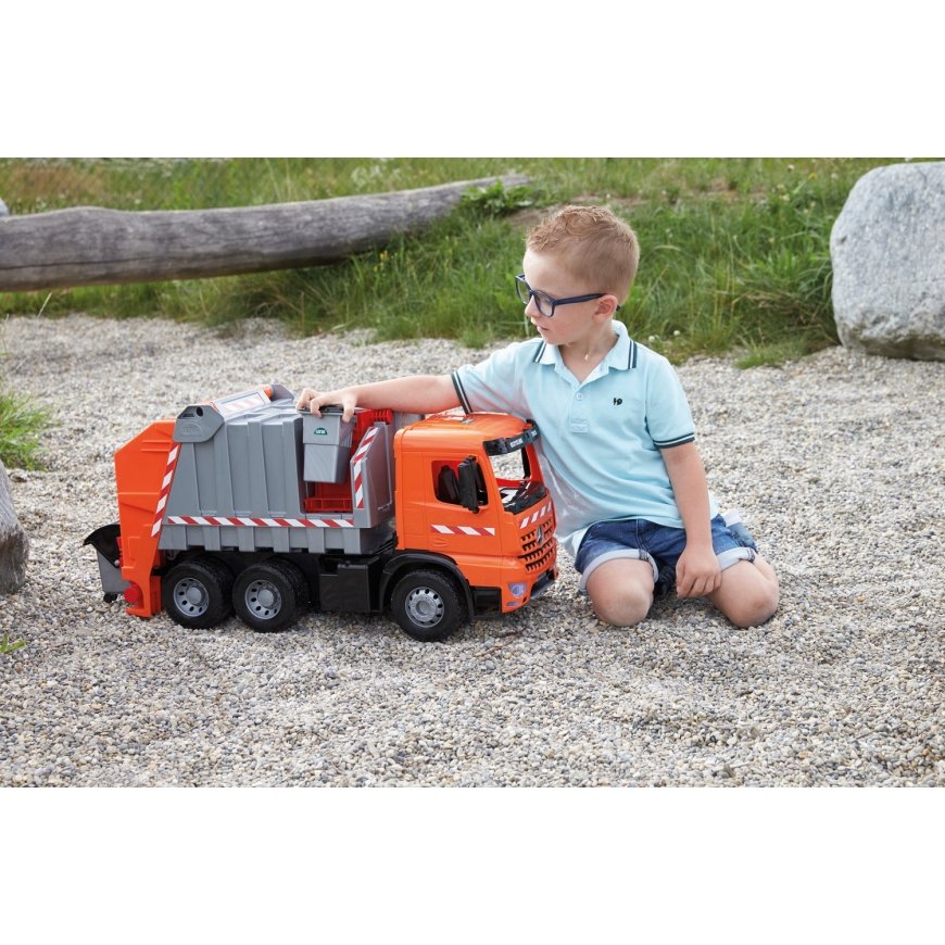 Lena GIGA TRUCKS Garbage truck Arocs with labels – 3