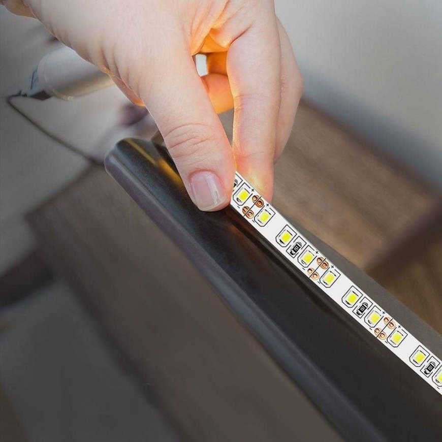 V-tac 8W/m LED strip, 120LED/m, 12V, 6500K, IP20, 5 meter roll – 5
