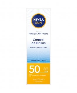 NIVEA UV Face Shine Control Spf 50 Aurinkorasva Kasvot Aikuiset