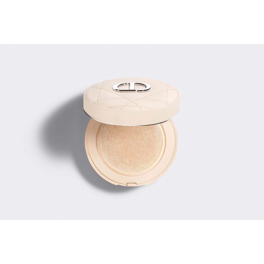 Dior Forever Cushion sejas pūderis 10 g 010 Fair