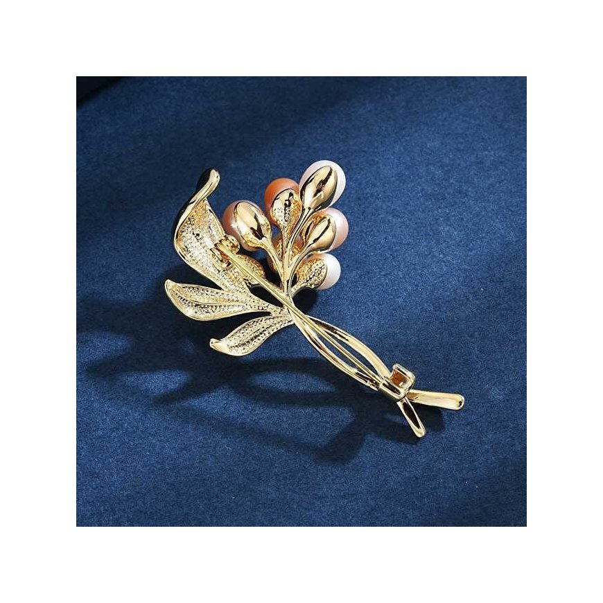Elegant gold-plated brooch with artificial pearls 'Twig Gold' – 5