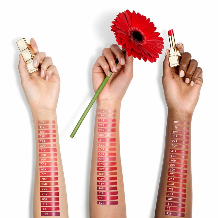 Guerlain KissKiss Shine Bloom 95% Naturally-Derived Ingredients Lipstick 229 Petal Blush – 5