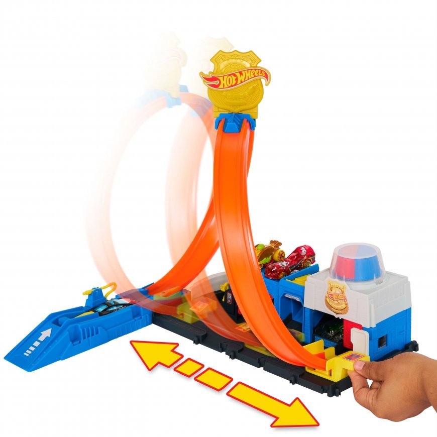 Hot Wheels City Super Police Station Playset with 1:64 Scale Police Toy Car & Adjustable Track Loop – 5