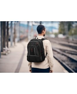 Wenger Carbon Pro Business (black, up to 39.6 cm (15.6"))