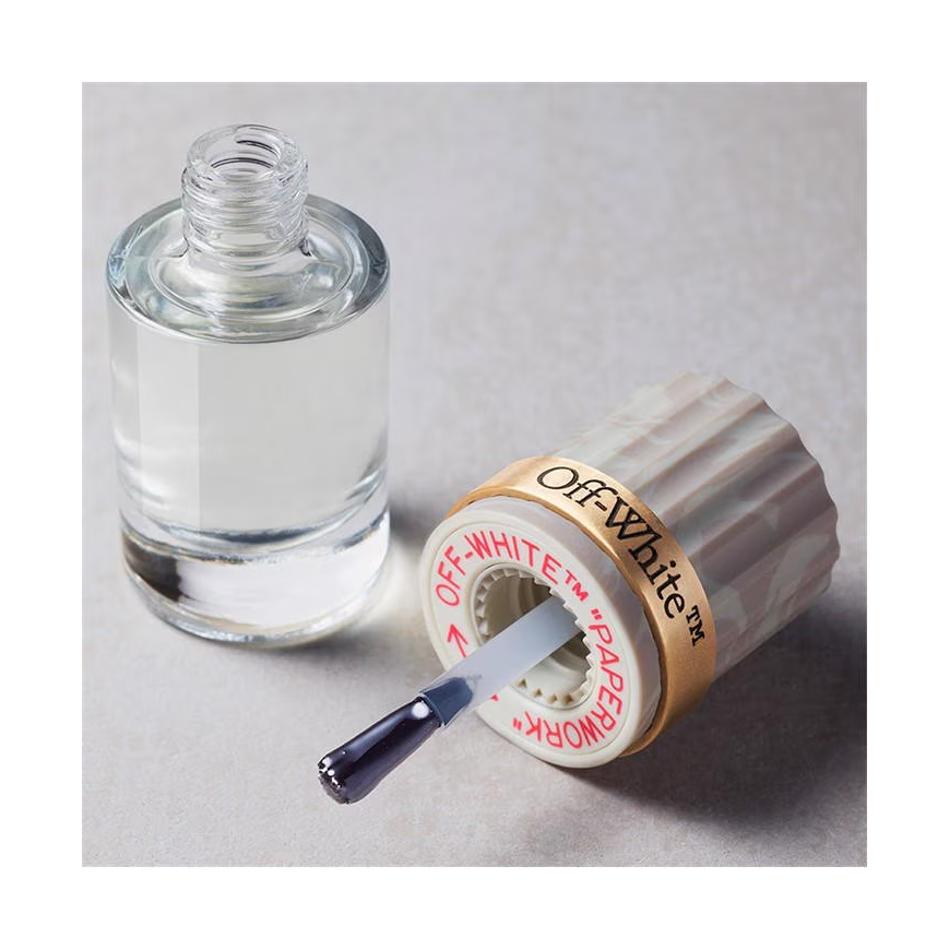 Off White Off-Baltas, Väri Aine, Yläkerros, Kynsilakka, 10 ml – 2