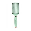 Balmain SISTER YOUNG_Ovia hairbrush with refreshing mint Balmain SISTER YOUNG_Ovia hairbrush with refreshing mint
