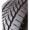 Riepa 225/45 R17 94W Nankang NS-2R Riepa 225/45 R17 94W Nankang NS-2R