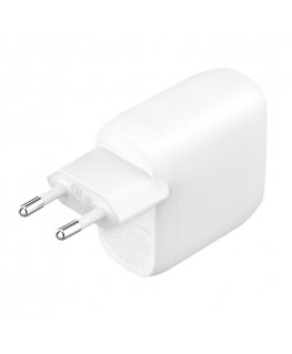 Belkin BoostCharge Pro Universaali Valkoinen AC Pikalataus Sisätila