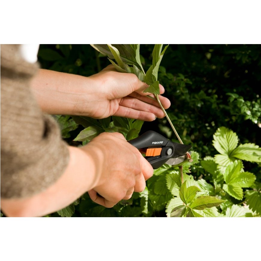 Fiskars 111260 pruning shears Bypass Black – 2