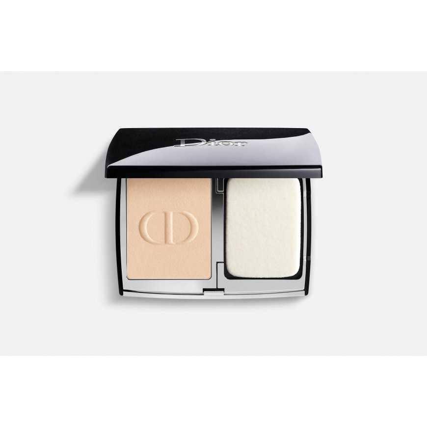 Dior Forever Natural Velvet Kompakts korpuss
