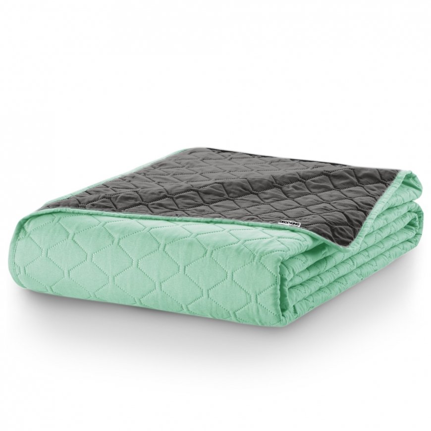 SOFTA bedspread in blue color made of simple material type - microfiber textile 260x280 AmeliaHome – 2