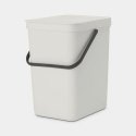 Hailo Roska-astia Selekta M / 20L / matta valkoinen väri 4007126244888 Hailo Roska-astia Selekta M / 20L / matta valkoinen väri 4007126244888