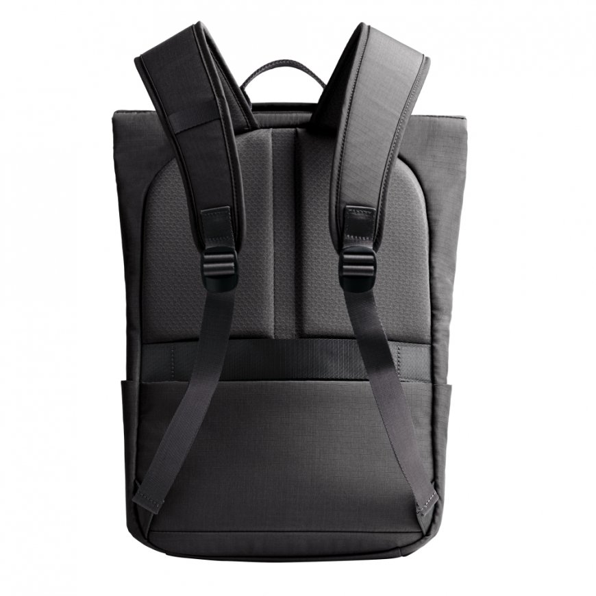 UNIQ Arden RPET 24L seljakott must – 2