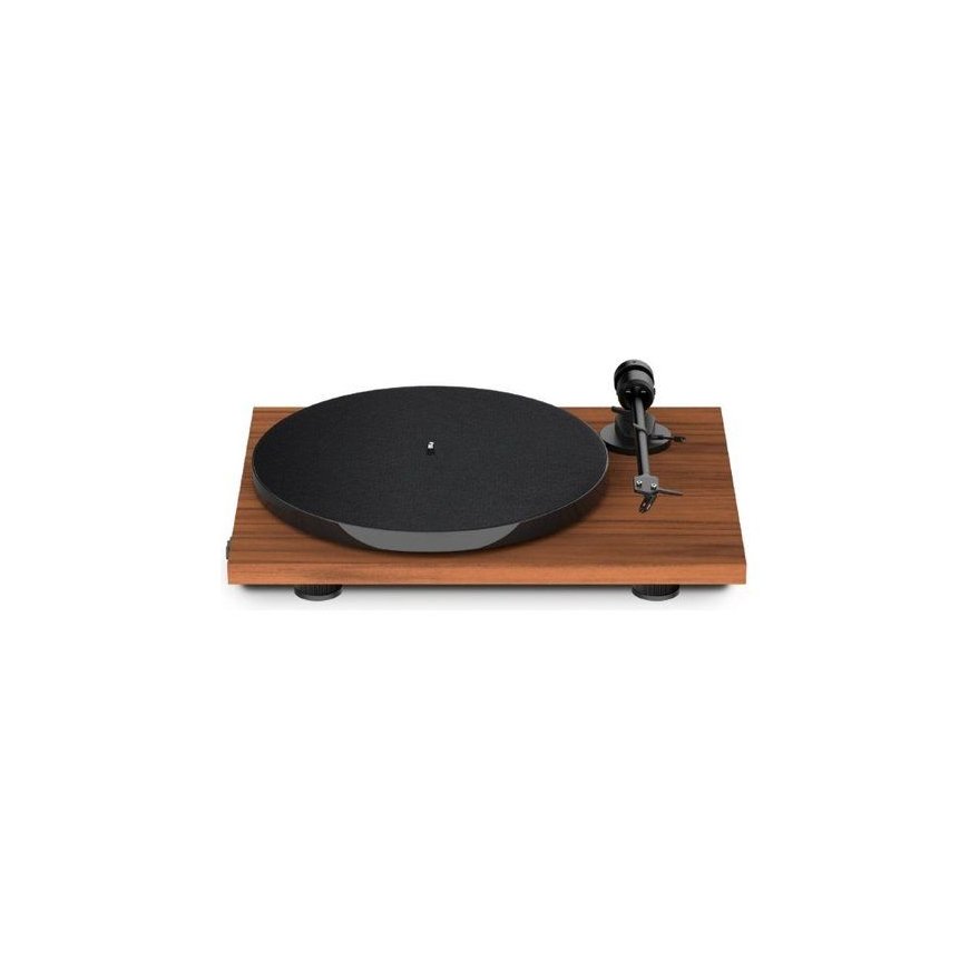 „Pro-Ject E1“ patefonas ar „Audio-Technica AT3600L Walnut“ galvute