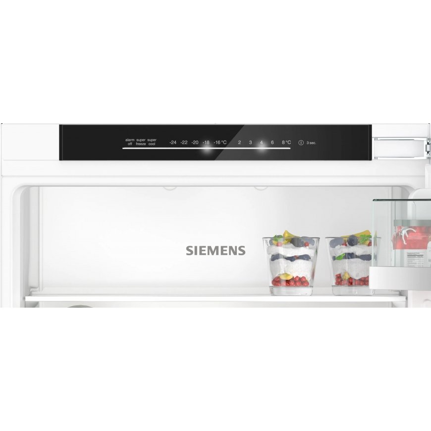 Siemens iQ500 KI86NADD0 fridge-freezer Built-in 260 L D White – 2