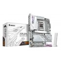 GIGABYTE X870E AORUS ELITE WIFI7 ICE AMD X870E Socket AM5 ATX