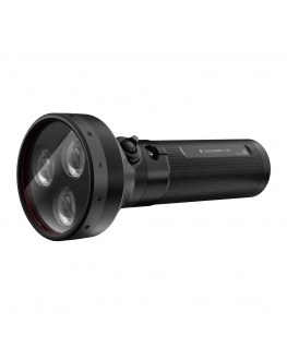 Фонарь ручной Ledlenser P18R черный LED