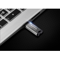 ADATA UV250 USB zibatmiņa 32 GB USB Type-A 2.0 Sudrabs