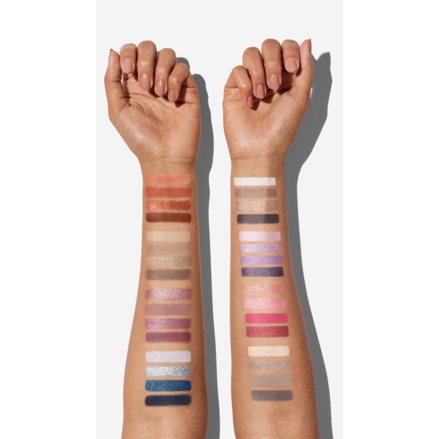 Revlon ColorStay Day to Night Eyeshadow Quad luomiväri 4,8 g 500 Addictive – 5