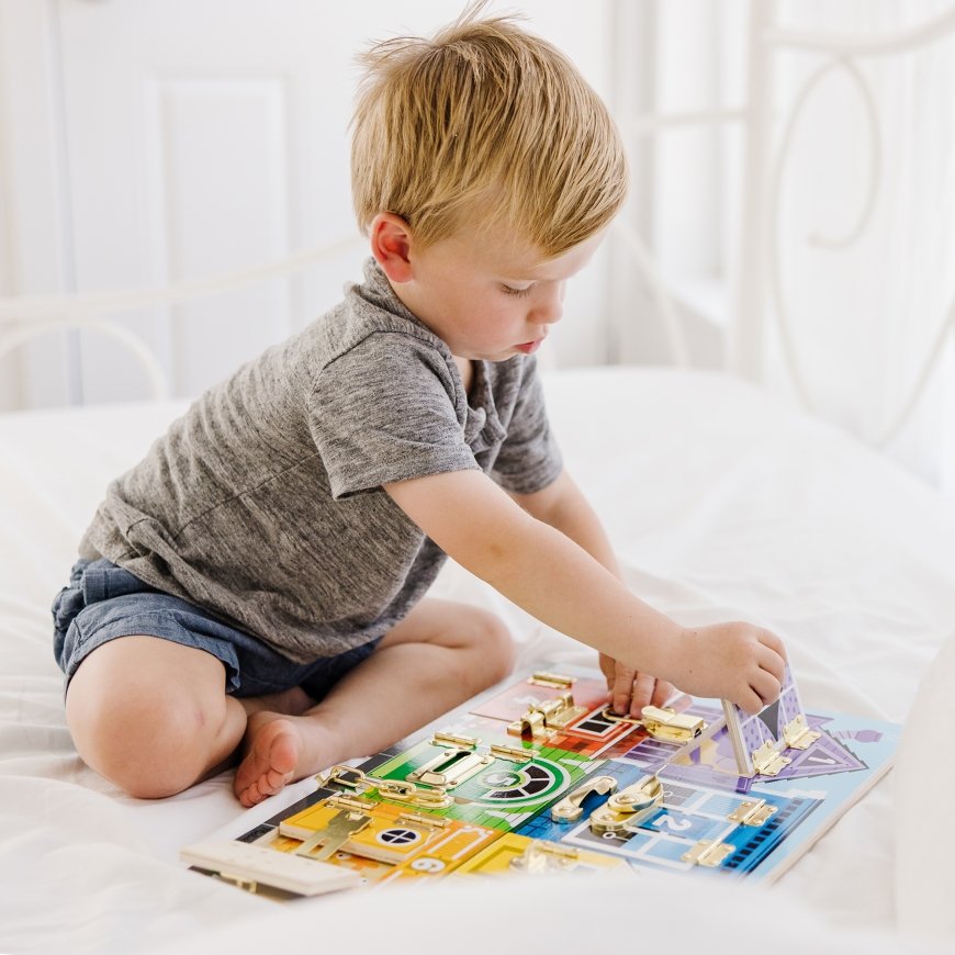 MELISSA & DOUG playset Latches Board – 4