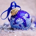 Tiny Love Creations Pamiņķējošā bumbiņa - Ziemassvētku bumba Tiny Love Creations Pamiņķējošā bumbiņa - Ziemassvētku bumba