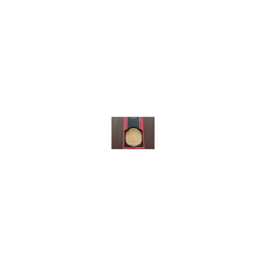 Single Color Glass Trophy on Marble Base – HANDHELD