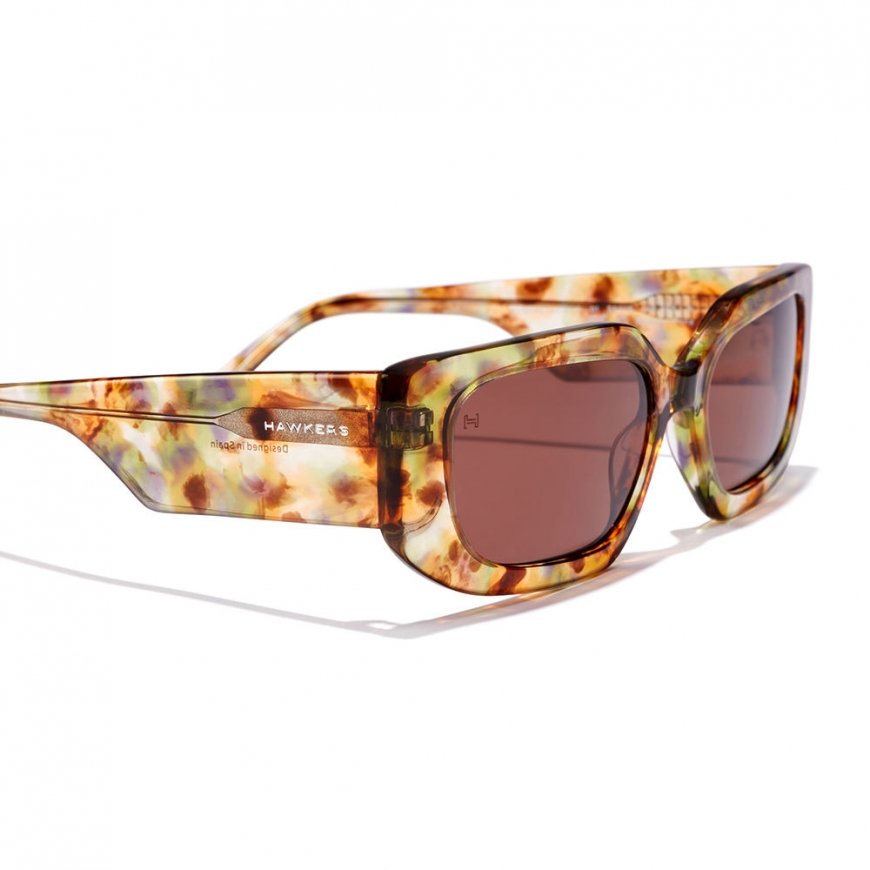 Hawkers TRENDSET Red Marble Black 1 pc