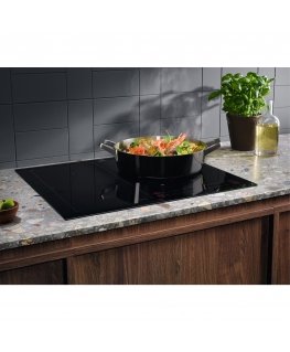 Electrolux Serie 700 EIS62453 Черный Встроенный 60 cm Плита с зонами индукции 4 зона(ы)