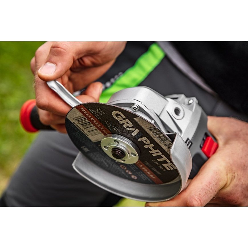 Graphite 59G188 angle grinder – 5