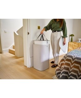 Корзина для белья Joseph Joseph Tota One 60L кремового цвета