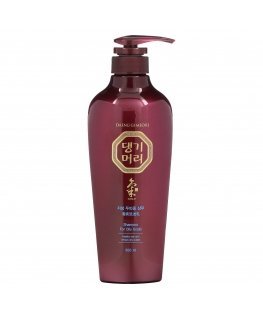 Daeng Gi Meo Ri Shampoo for Oily Scalp Revitalizing 500 ml