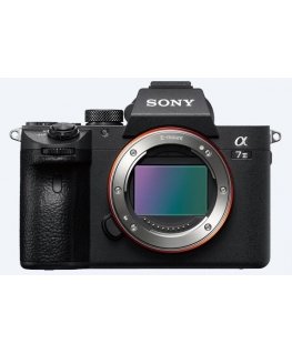 Sony α 7 III MILC-runko 24,2 MP CMOS 6000 x 4000 pikseliä musta