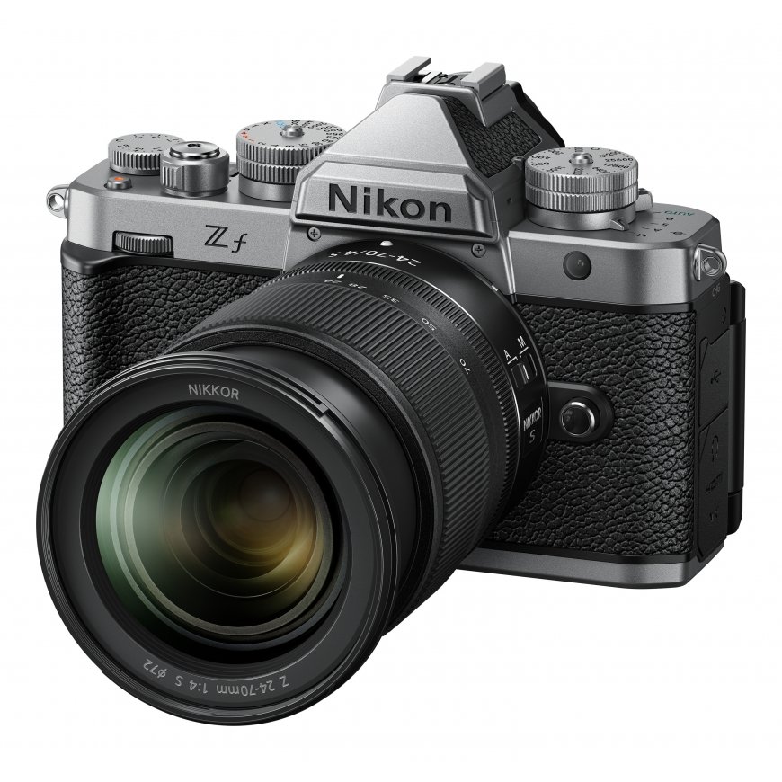 Nikon Z f sistemos kamera, sidabro spalvos + 24-70 mm f/4 objektyvas