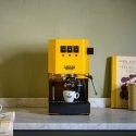 Kafijas aparāts Gaggia Classic E24 dzeltenā krāsā Kafijas aparāts Gaggia Classic E24 dzeltenā krāsā
