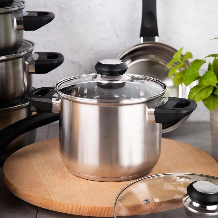 Emilio augstas kvalitātes nerūsējošā tērauda katls, 2.3L, 16cm, ar stikla vāku