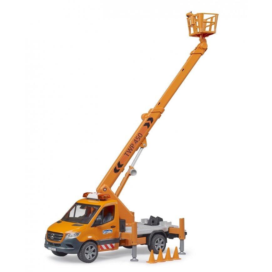 BRUDER MB Sprinter w/Working Platform – 3