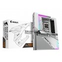 GIGABYTE B650E AORUS STEALTH ICE emolevy AMD B650 Pistoke AM5 ATX
