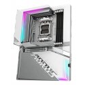 GIGABYTE B650E AORUS STEALTH ICE motherboard