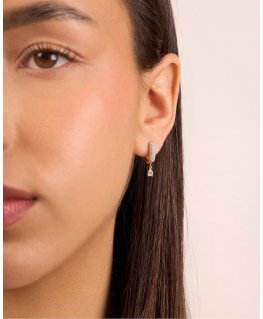 Серьги Guess Stilingi, покрытые золотом, с кристаллами «Nuances JSBE04506JWYGT/U».