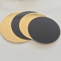 Ühekordne torti alusplaat, paks, kuldne/must, papp, Ø 32 cm, 50 tk. Ühekordne torti alusplaat, paks, kuldne/must, papp, Ø 32 cm, 50 tk.