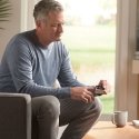 Braun YK-81CEU pulsometrs Melns, Nerūsējošs tērauds Braun YK-81CEU pulsometrs Melns, Nerūsējošs tērauds