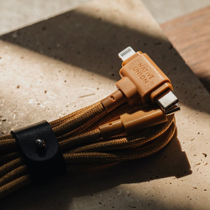 Native Union Belt Cable Duo USB-kaapeli 1,5 m USB C USB C/Lightning Keltainen – 2