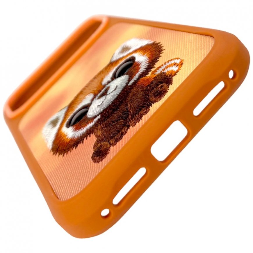Etui Nimmy Big Eyed Pet 2.0 Raccoon do iPhone 17 Pro pomarańc – 2