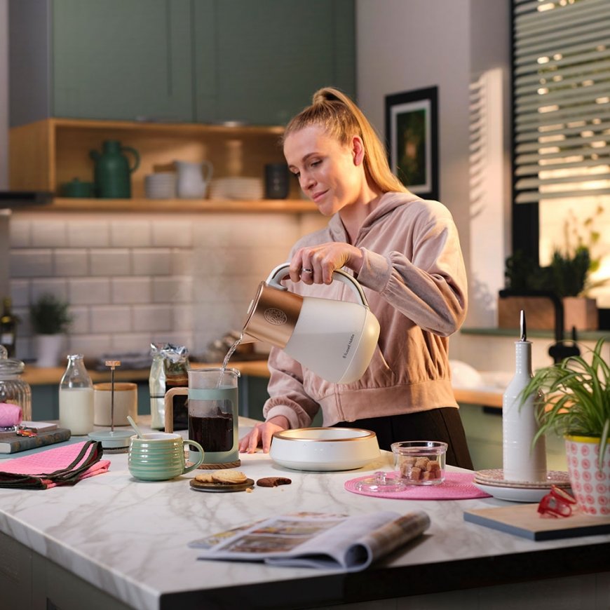 Russell Hobbs 27450-70 электрический чайник 1,7 L 2400 W Золото, Белый – 3