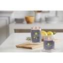 Yankee Candle Black Tea & Lemon vahaküünal Ümmargune Black tea (leaf), Sidrun, Muskus, Vanilje Hall 