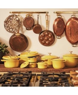 Skrudintuvas Staub La Cocotte 26 cm apaļa forma, citronu krāsā, čuguna