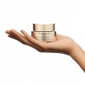 Clarins Nutri-Lumière Night Cream, 50 ml Clarins Nutri-Lumière Night Cream, 50 ml