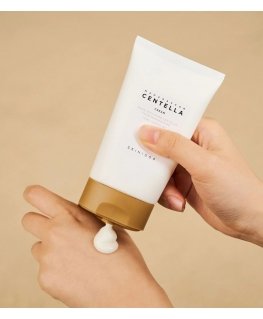 Skin1004 Madagascar Centella raminamasis veido kremas, 75 ml