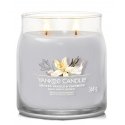 Yankee Candle Smoked Vanilla & Cashmere wax candle Cylinder Amber, Cashmere wood Grey 1 pc(s)